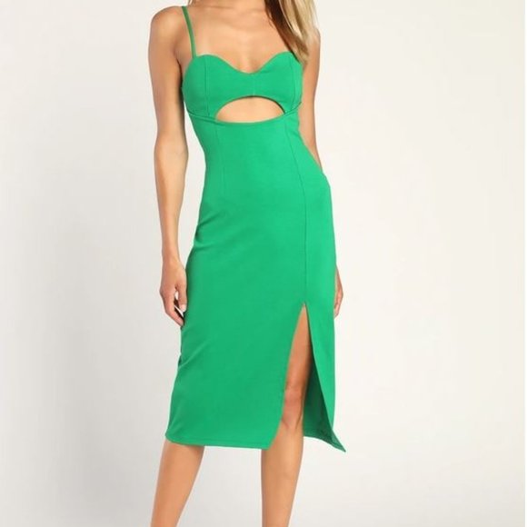 Dresses & Skirts - Green cutout dress